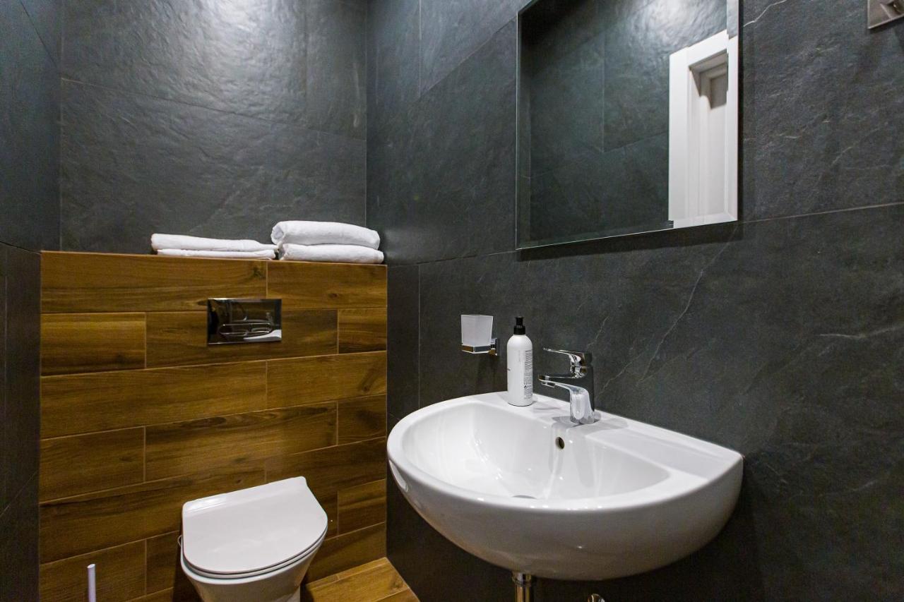 3 Vodna Apartment ลวีฟ ภายนอก รูปภาพ